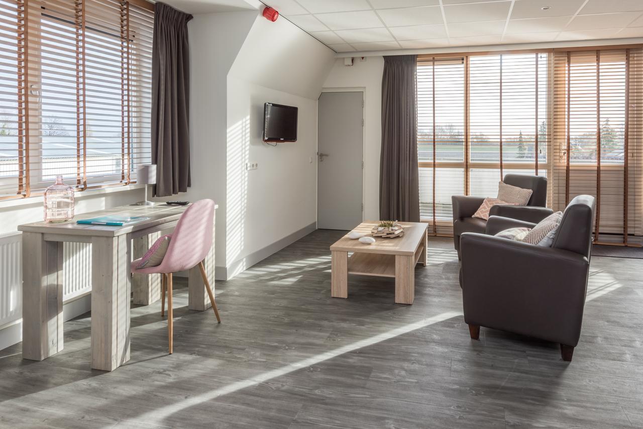 Hotel Het Spui Rhoon Экстерьер фото